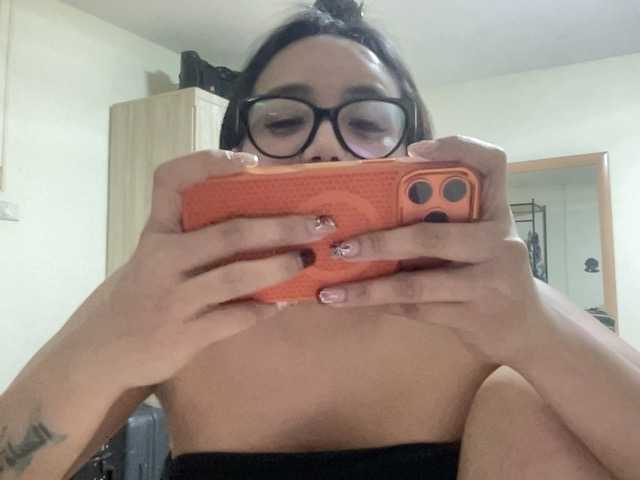 HOTFILIPINAHUGEBOOBS