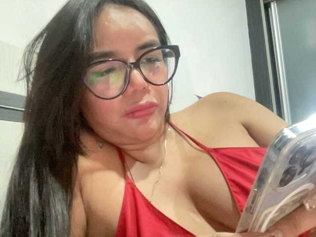 HOTFILIPINAHUGEBOOBS Live Cam on BongaCams