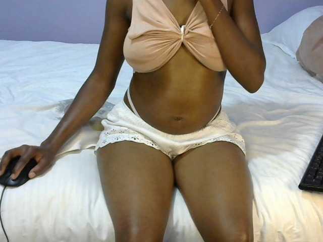 Sweetkiki live webcam show
