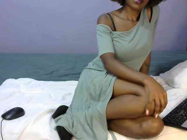 Sweetkiki Live Webcam on BongaCams