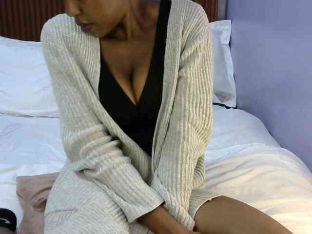 Sweetkiki Live Webcam on BongaCams