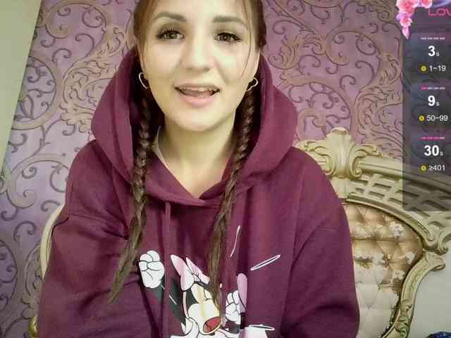 MagicalLouu webcam