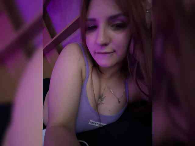 MagicalLouu webcam