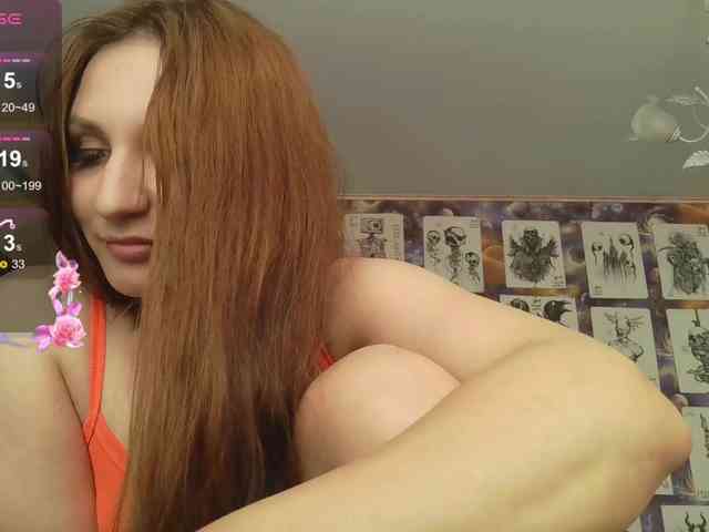 MagicalLouu webcam