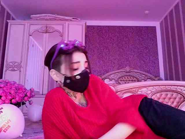 MagicalLouu webcam