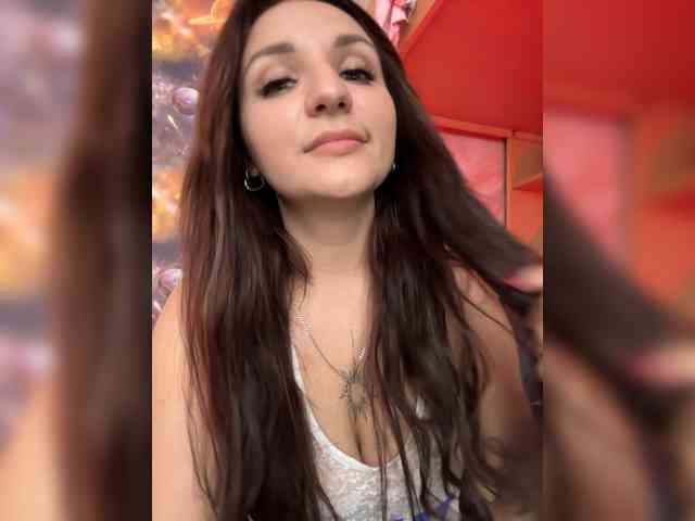 MagicalLouu webcam