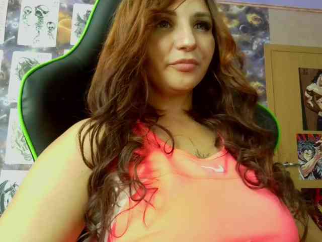 MagicalLouu webcam