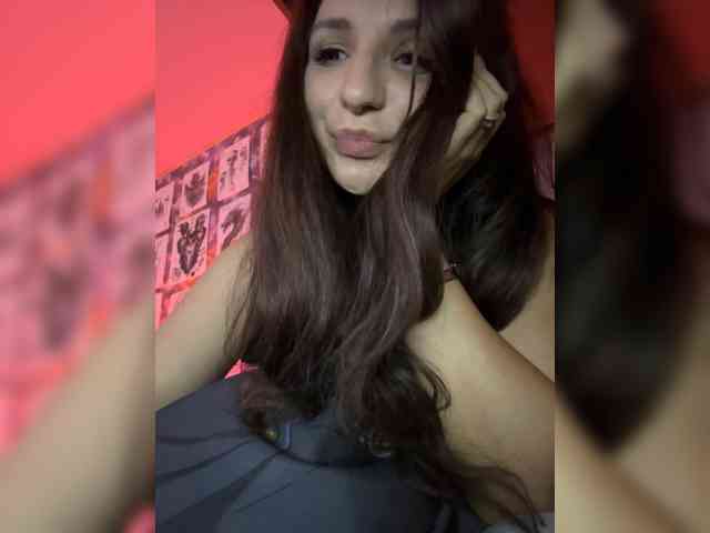 MagicalLouu webcam