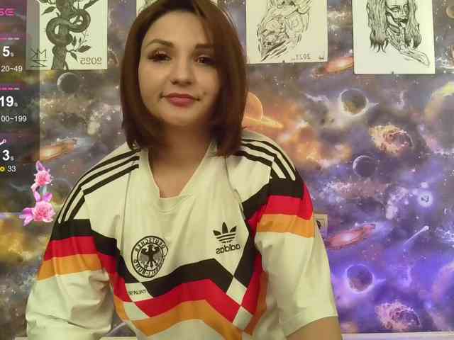 Модель: MagicalLouu