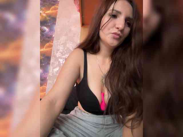 MagicalLouu webcam