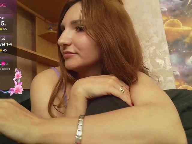 MagicalLouu webcam