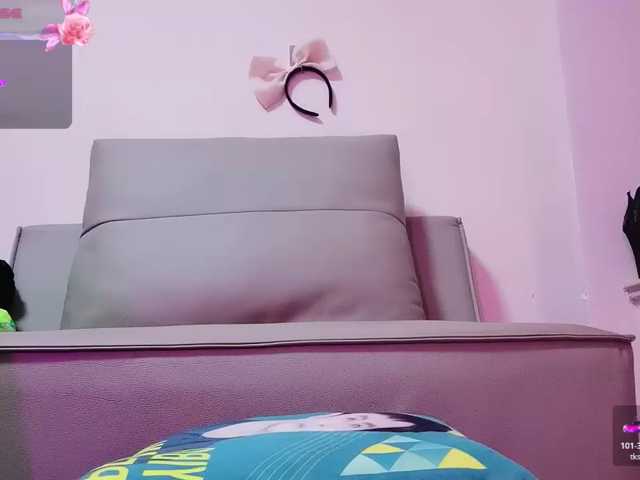 maryzhong, live now on BongaCams