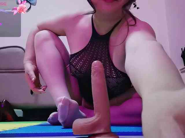 maryzhong webcam