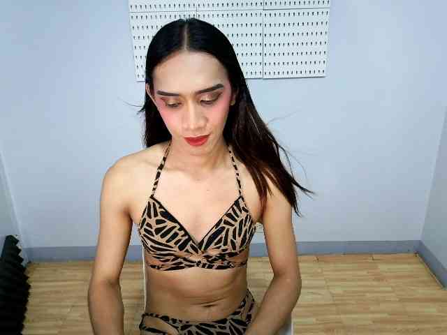 HORNYtsJHANA Sex Cam Show