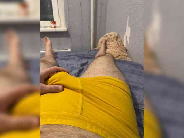 Shxhcrru's cam show statistics and live stream