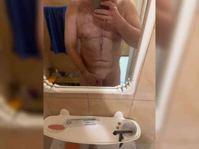 Shxhcrru Live Webcam on BongaCams