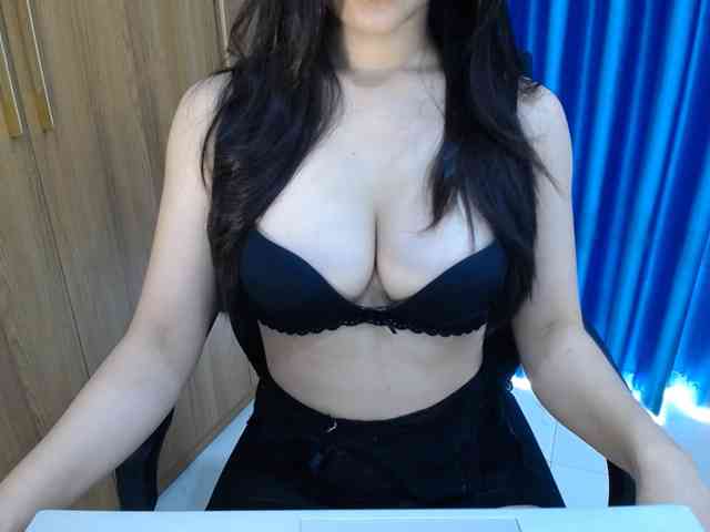 yana--99 webcam