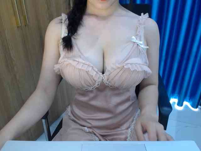 yana--99 webcam
