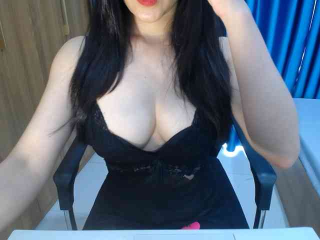 yana--99 webcam