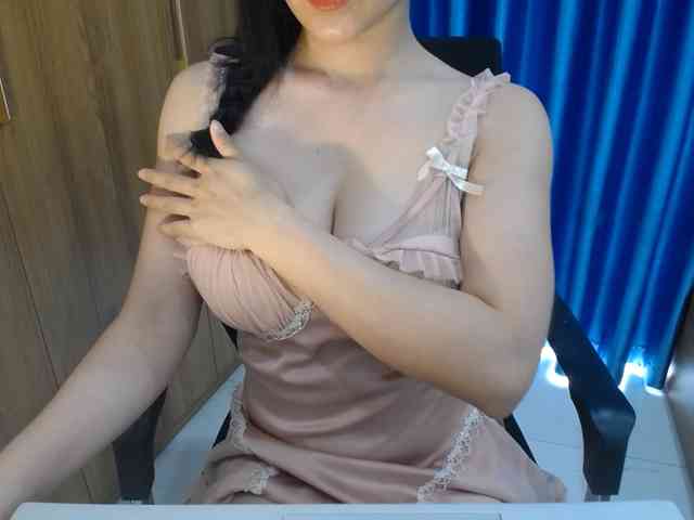 yana--99 webcam