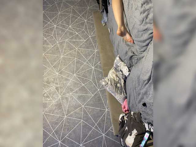 PORNOOWOOW live cam preview