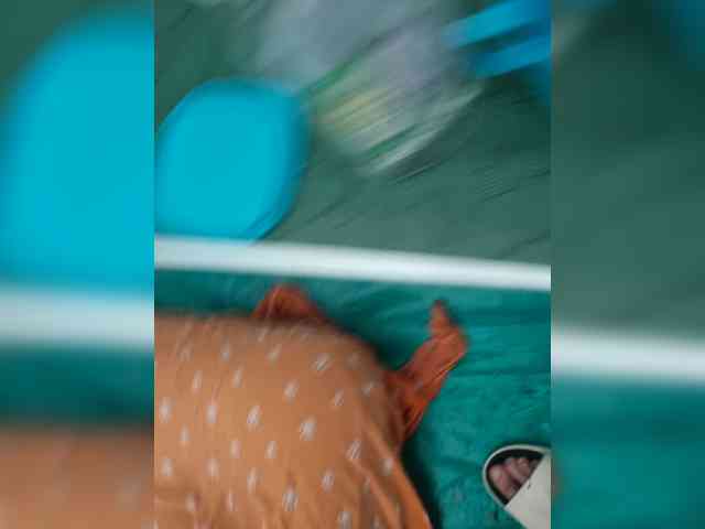 PORNOOWOOWW webcam