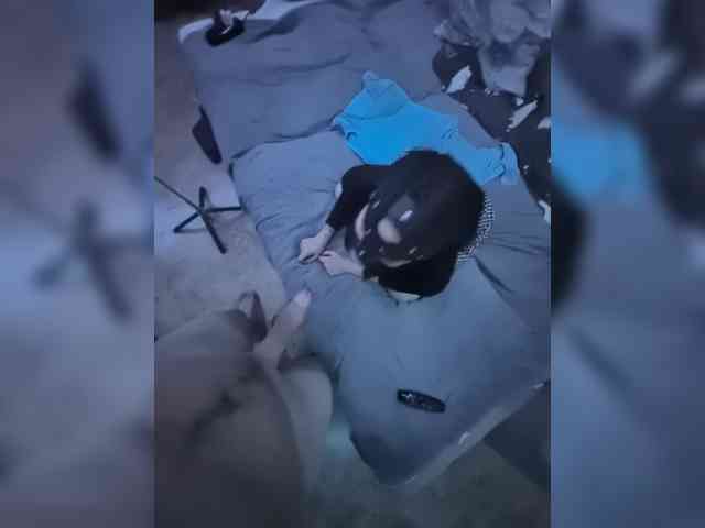 PORNOOWOOWW webcam