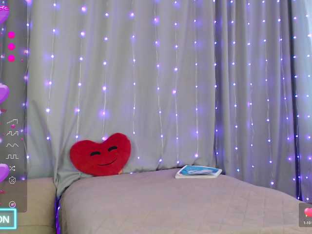 DaddysSluttyGirl's BongaCams show and profile