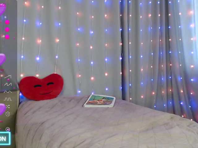DaddysSluttyGirl live cam on BongaCams