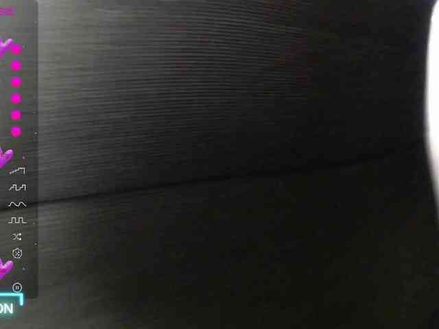 DaddysSluttyGirl webcam
