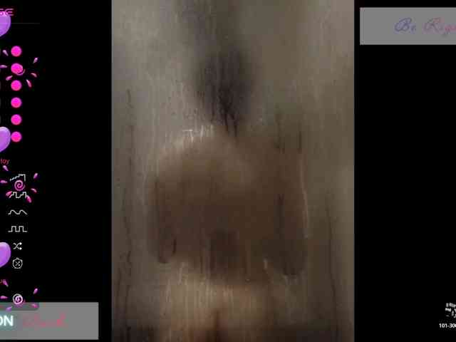 DaddysSluttyGirl webcam