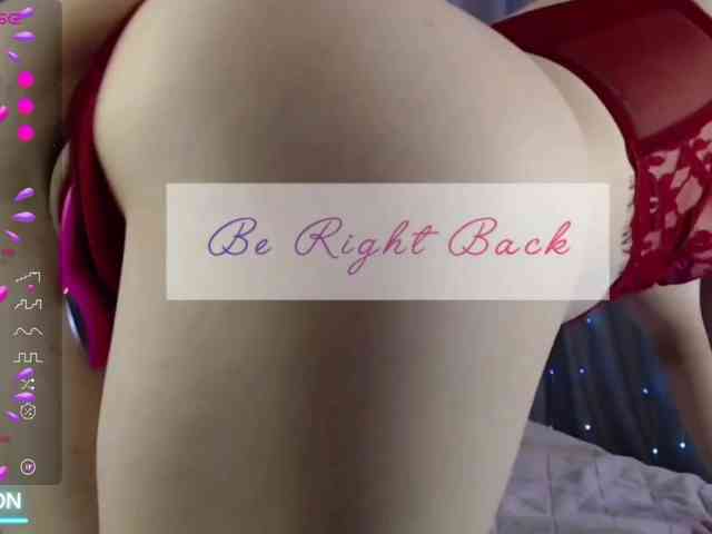 DaddysSluttyGirl webcam