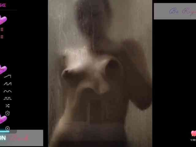 DaddysSluttyGirl webcam