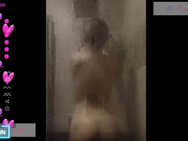 DaddysSluttyGirl webcam