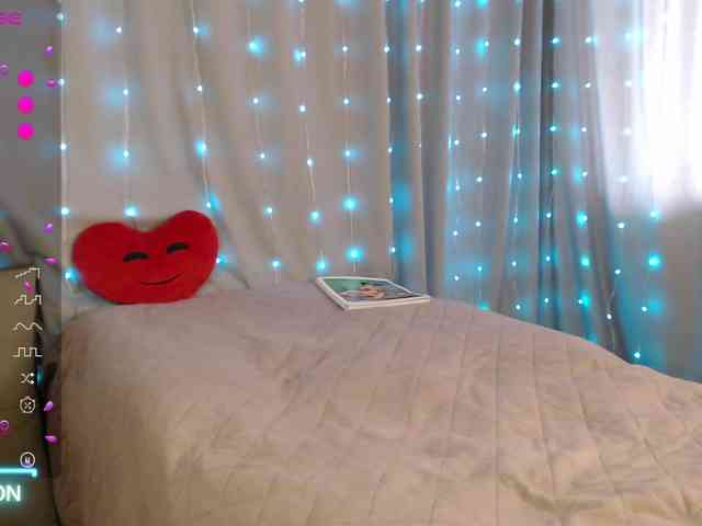 DaddysSluttyGirl Sex Cam Show