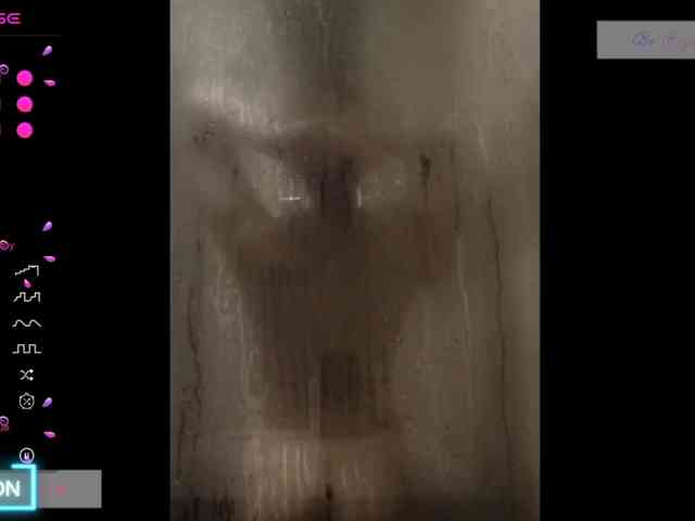 DaddysSluttyGirl webcam