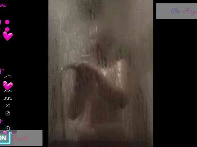 DaddysSluttyGirl webcam