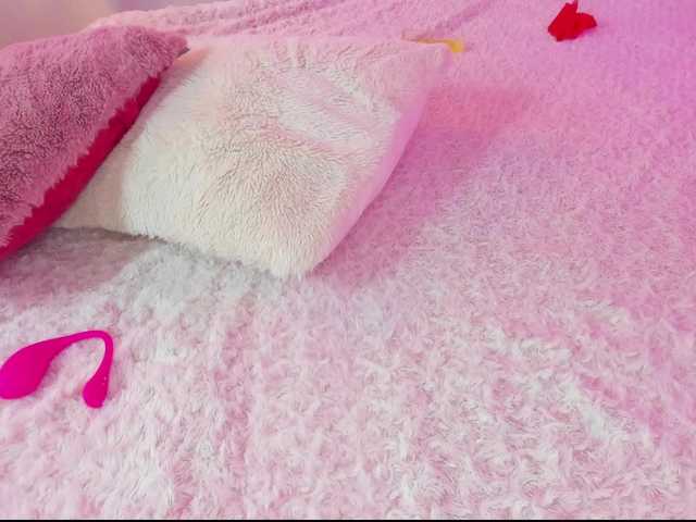 KloeFernandez's BongaCams show and profile