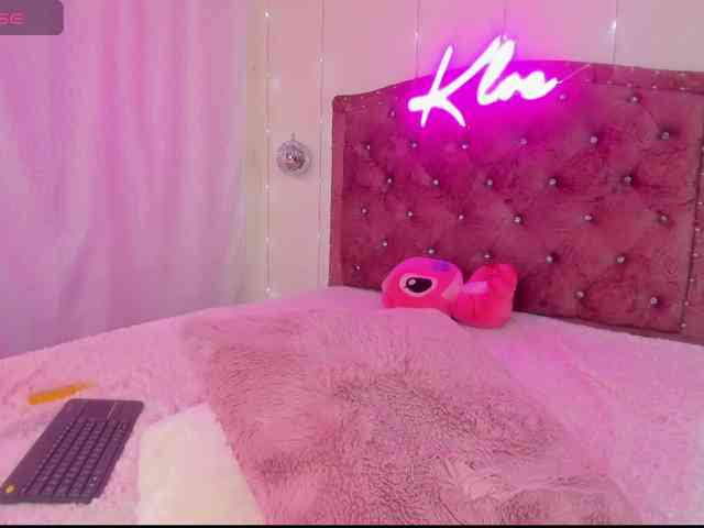 KloeFernandez webcam