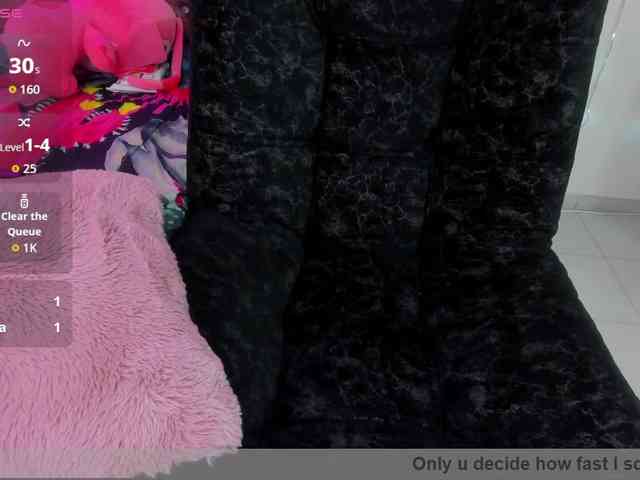 KloeFernandez webcam