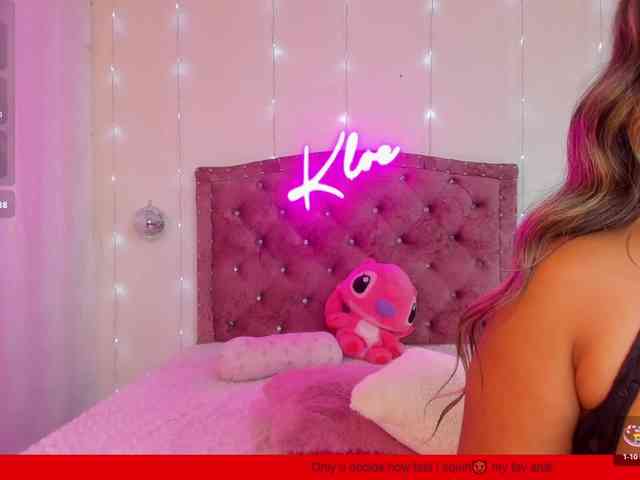 KloeFernandez webcam