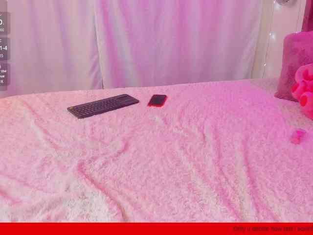 KloeFernandez webcam