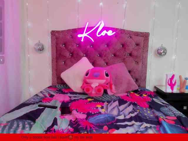 KloeFernandez webcam