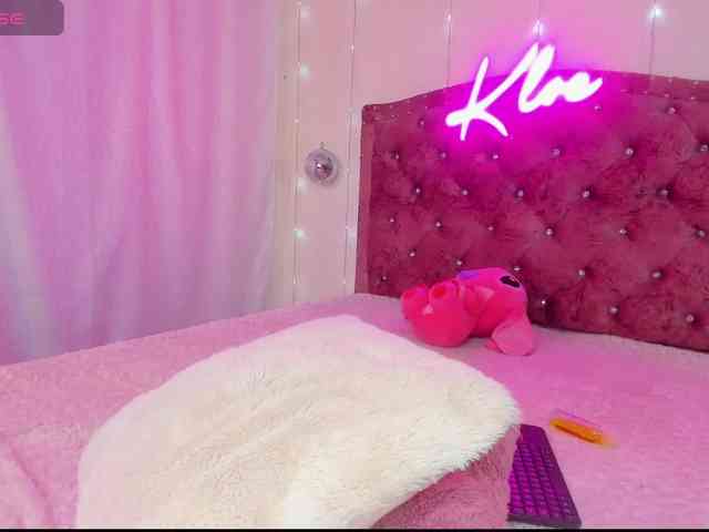 KloeFernandez webcam
