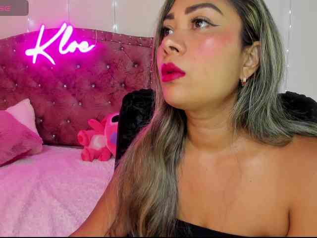 KloeFernandez webcam