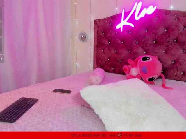 KloeFernandez webcam