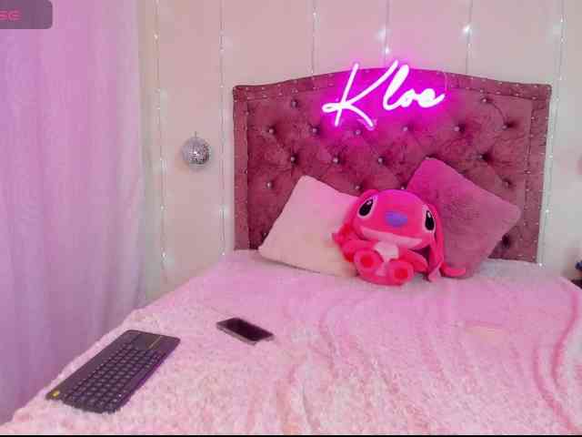 KloeFernandez webcam