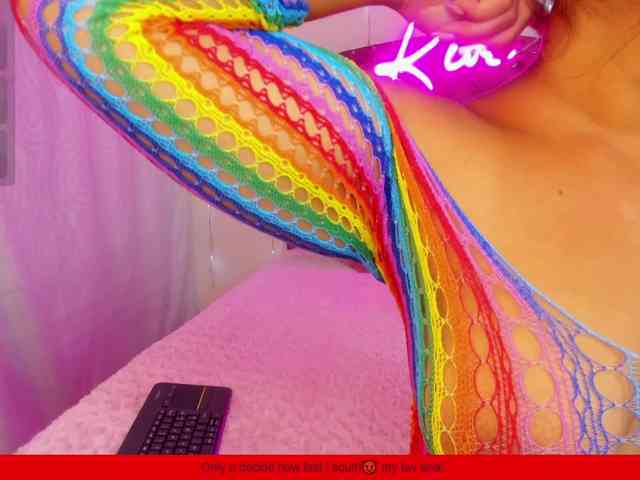 KloeFernandez webcam