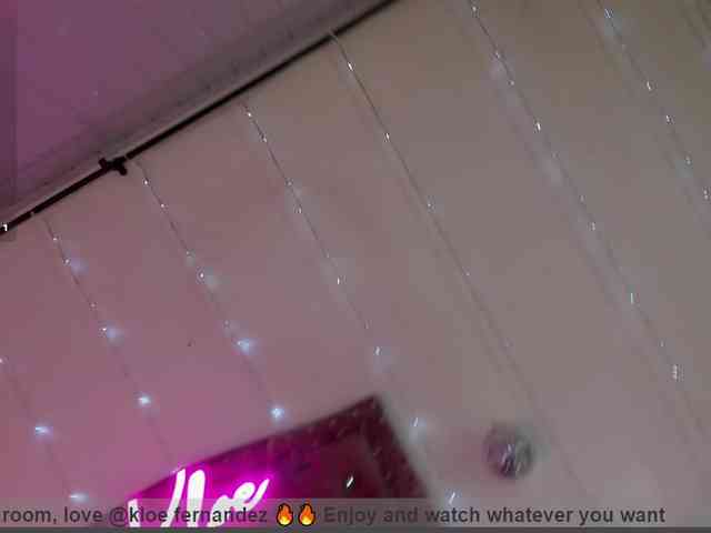 KloeFernandez webcam