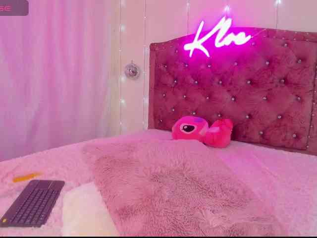 KloeFernandez webcam